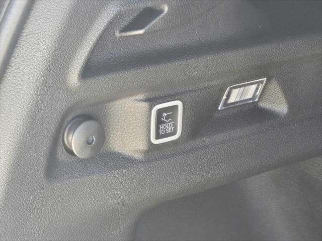 new 2025 Jeep Grand Cherokee L car, priced at $43,280