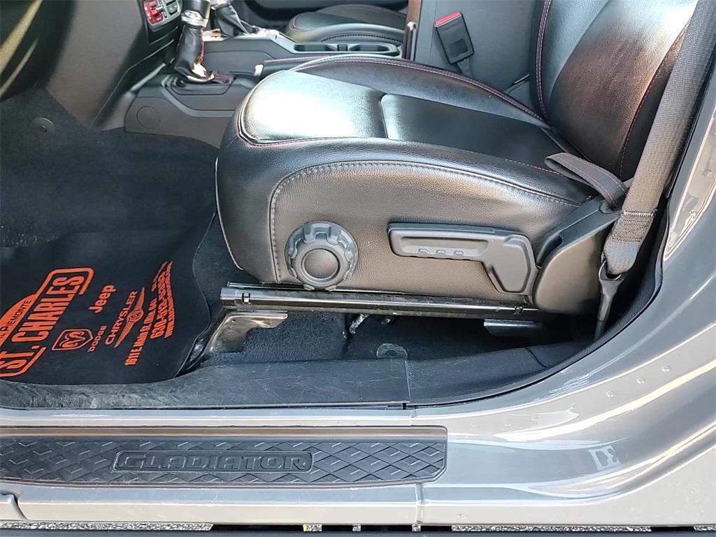 used 2022 Jeep Gladiator car, priced at $39,970