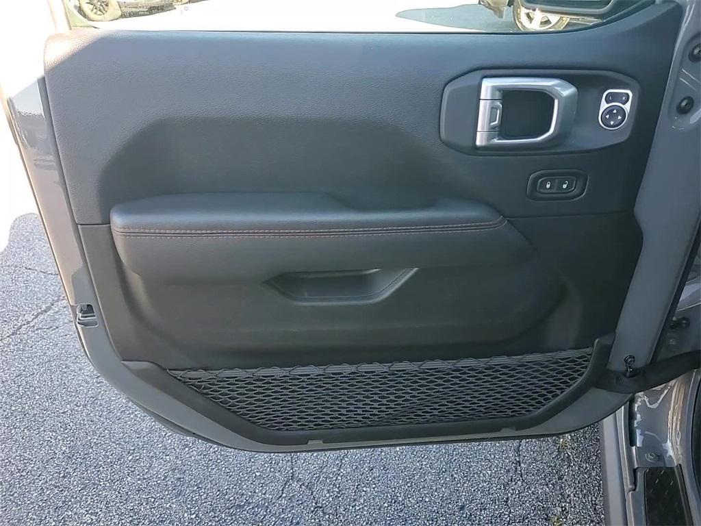 used 2022 Jeep Gladiator car, priced at $39,970