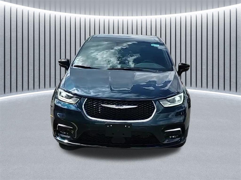 new 2025 Chrysler Pacifica car, priced at $36,098