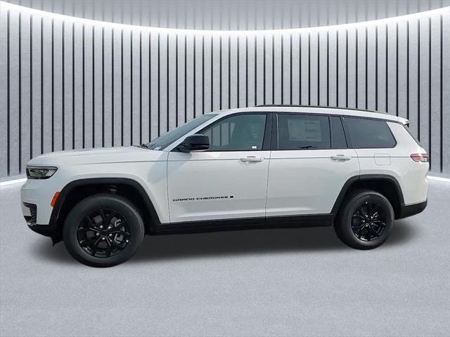 new 2025 Jeep Grand Cherokee L car, priced at $40,435