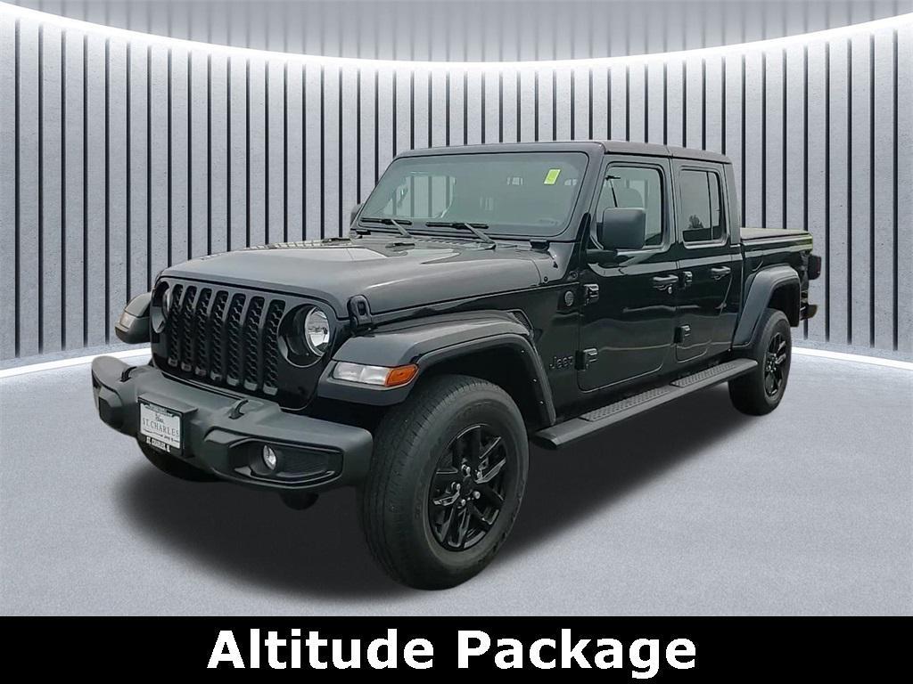 used 2022 Jeep Gladiator car, priced at $31,923