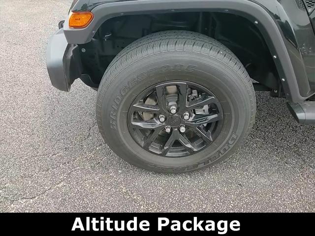 used 2022 Jeep Gladiator car, priced at $31,880