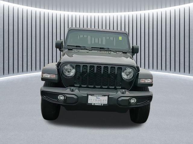 used 2022 Jeep Gladiator car, priced at $31,975