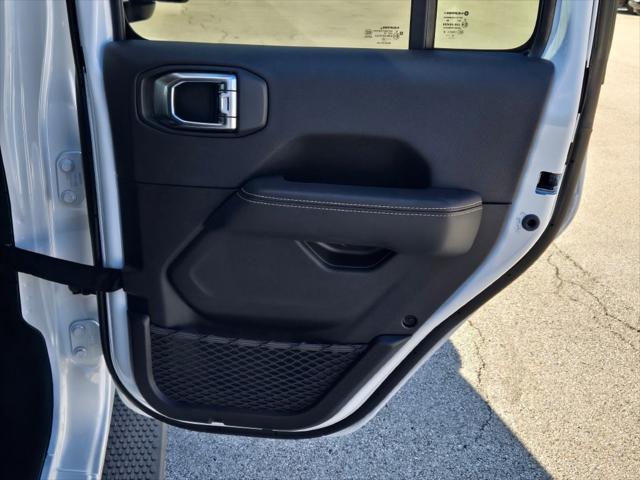 new 2025 Jeep Wrangler car, priced at $50,115