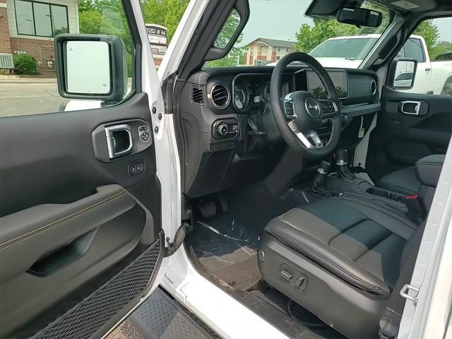 new 2025 Jeep Wrangler car, priced at $50,115