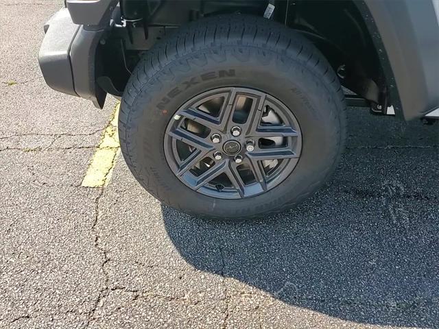 new 2025 Jeep Wrangler car, priced at $50,535