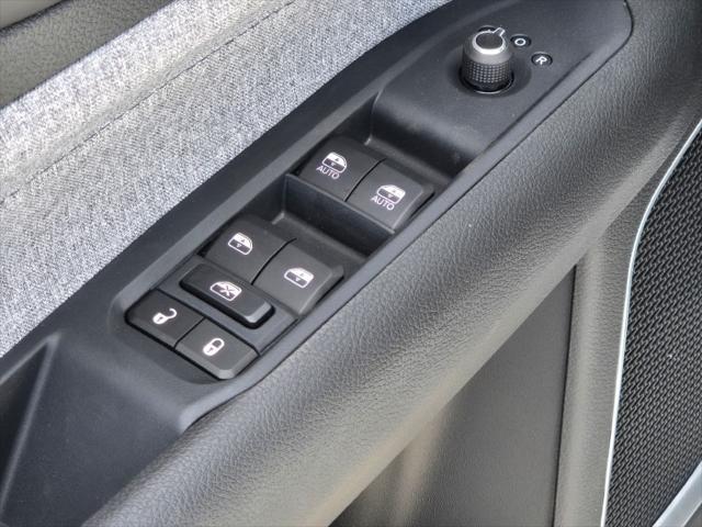 new 2025 Jeep Compass car, priced at $33,615