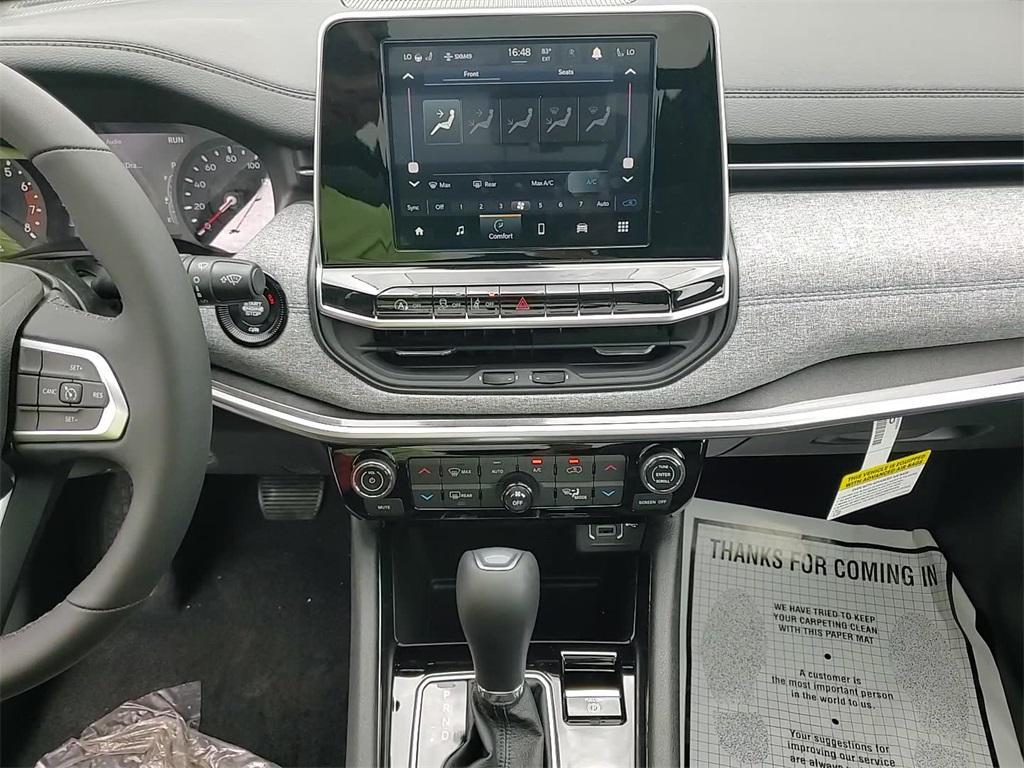 new 2025 Jeep Compass car, priced at $31,615