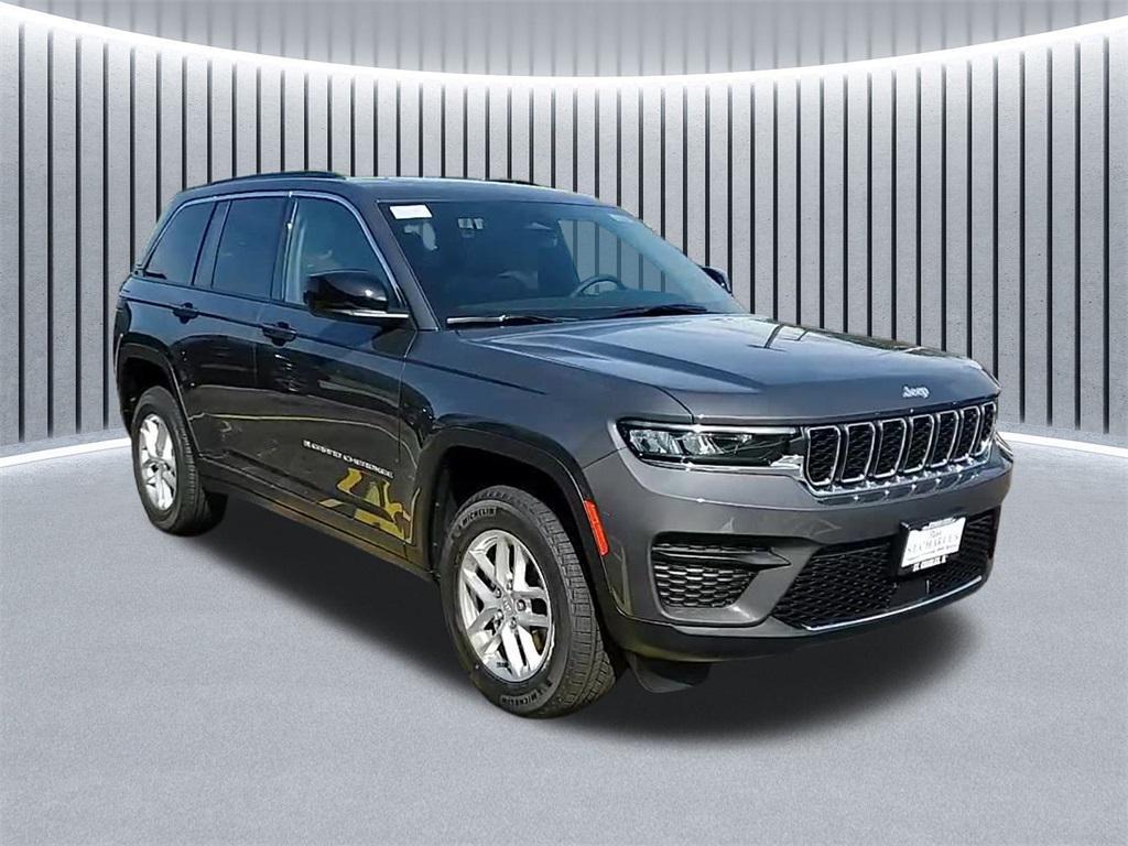 new 2025 Jeep Grand Cherokee car, priced at $38,386