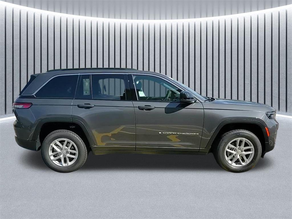 new 2025 Jeep Grand Cherokee car, priced at $38,386