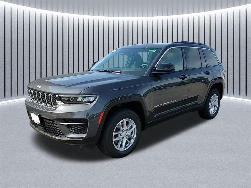 new 2025 Jeep Grand Cherokee car, priced at $38,386