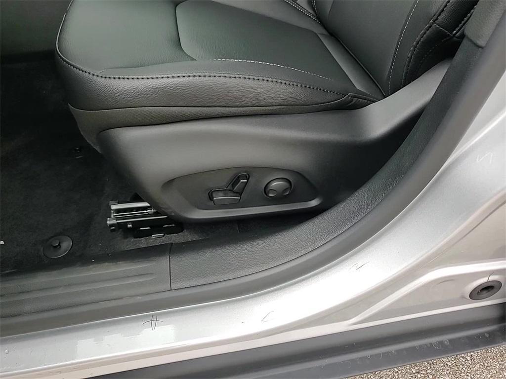 new 2025 Jeep Compass car, priced at $33,360