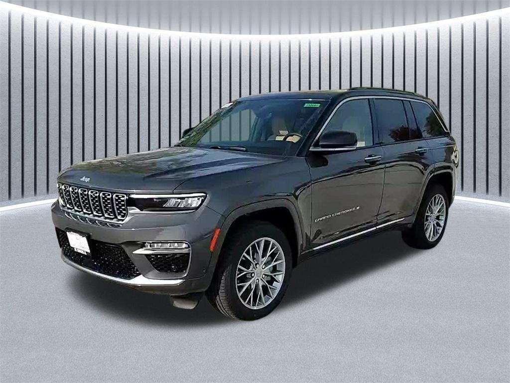 new 2025 Jeep Grand Cherokee car, priced at $52,785