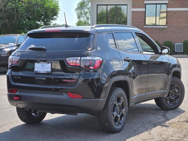 new 2024 Jeep Compass car, priced at $40,435