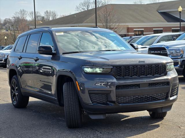 new 2025 Jeep Grand Cherokee L car, priced at $42,030