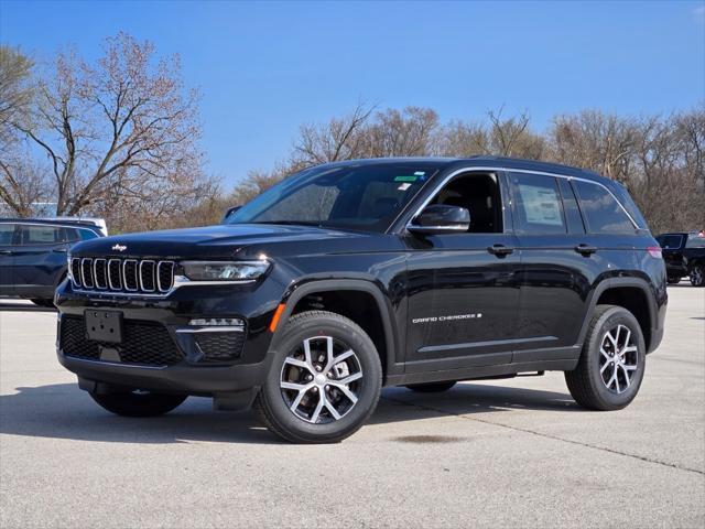new 2025 Jeep Grand Cherokee car, priced at $41,357