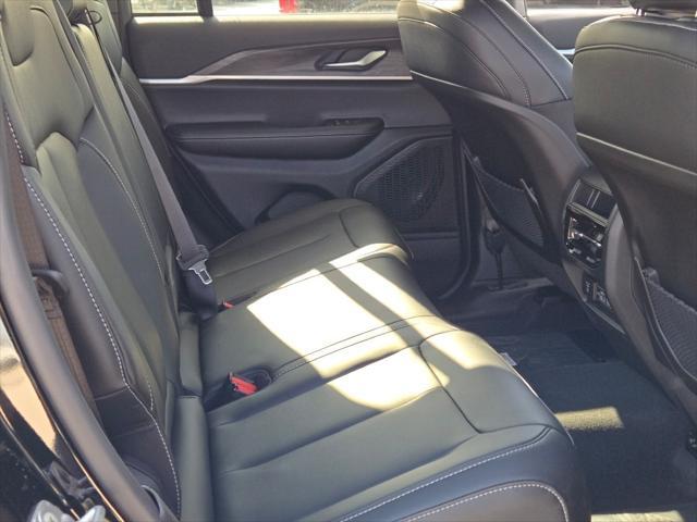 new 2025 Jeep Grand Cherokee car, priced at $41,357