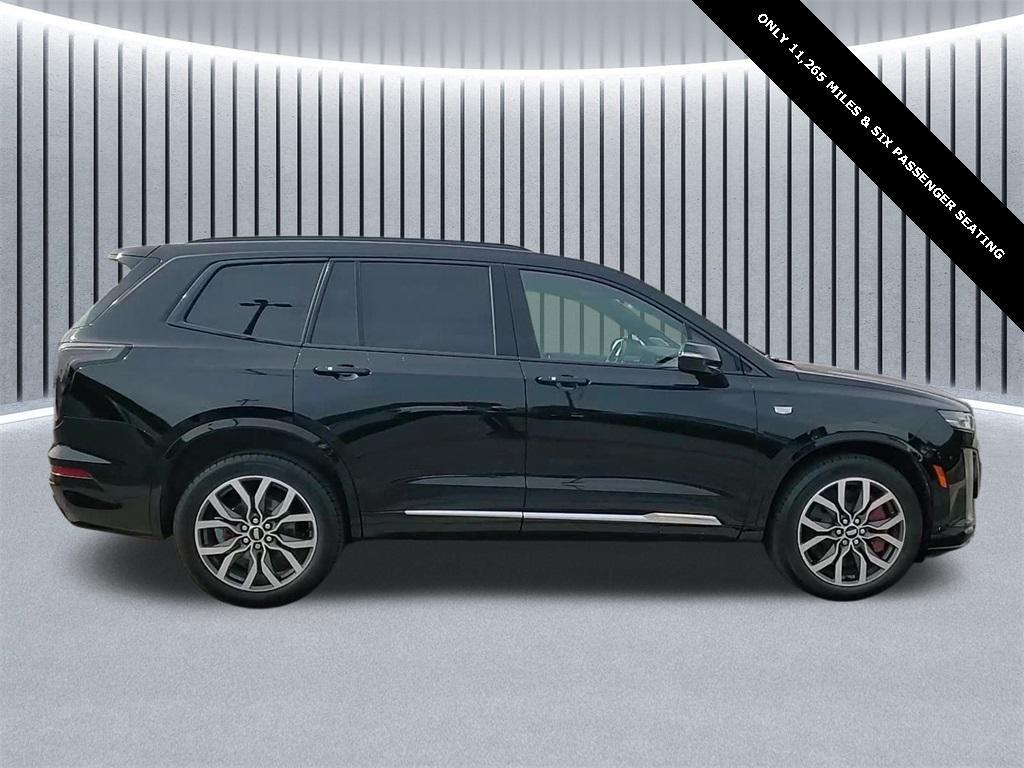 used 2023 Cadillac XT6 car, priced at $43,458