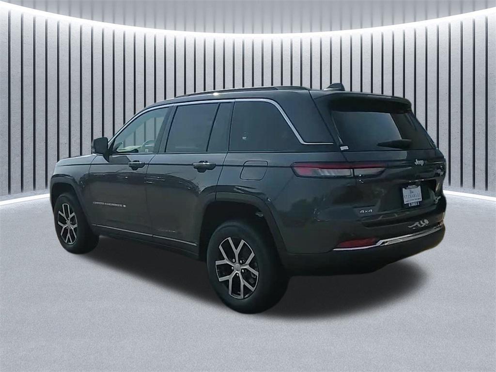 new 2025 Jeep Grand Cherokee car, priced at $43,759
