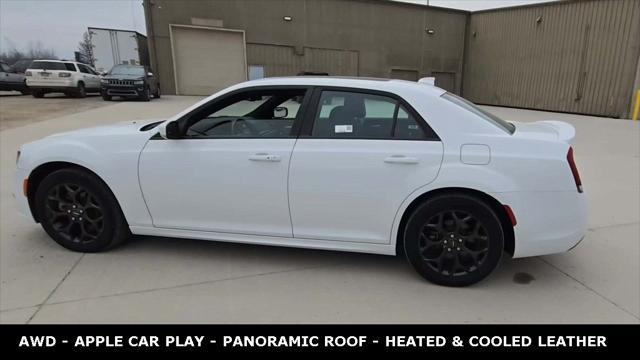 used 2022 Chrysler 300 car, priced at $29,996