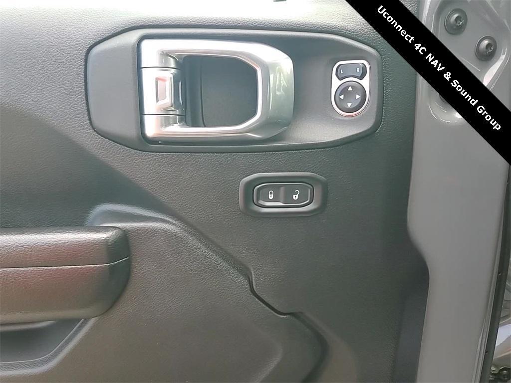 used 2021 Jeep Wrangler Unlimited car, priced at $37,995