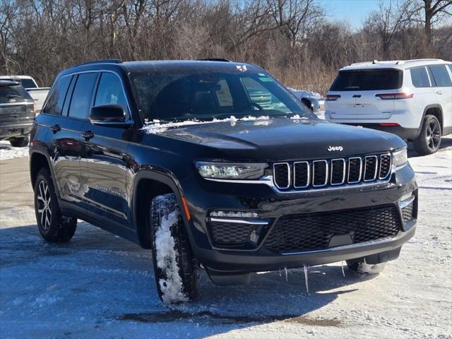 new 2025 Jeep Grand Cherokee car, priced at $44,320