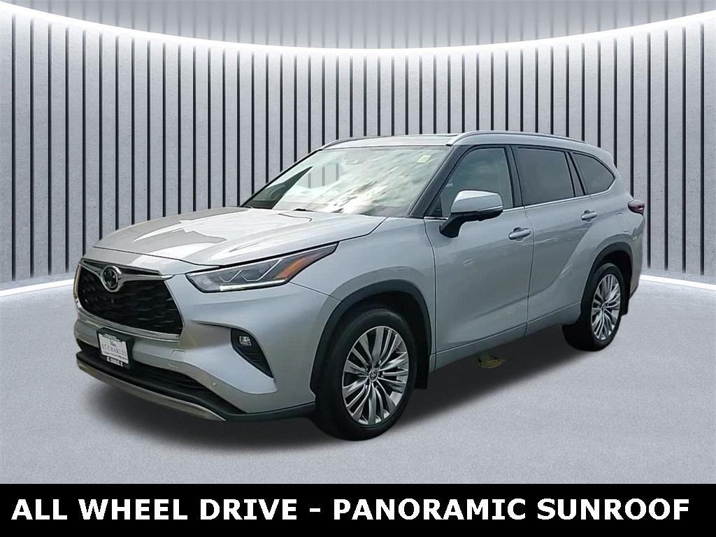 used 2023 Toyota Highlander car, priced at $42,849