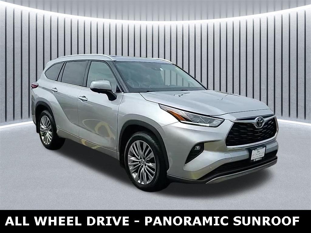 used 2023 Toyota Highlander car, priced at $42,849