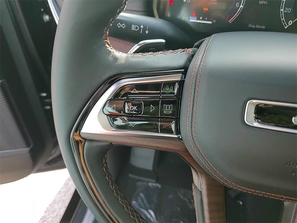 new 2025 Jeep Grand Cherokee car, priced at $52,785