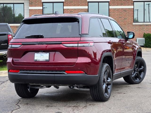 new 2024 Jeep Grand Cherokee car, priced at $40,170