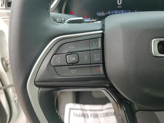 used 2022 Jeep Grand Cherokee car, priced at $33,843