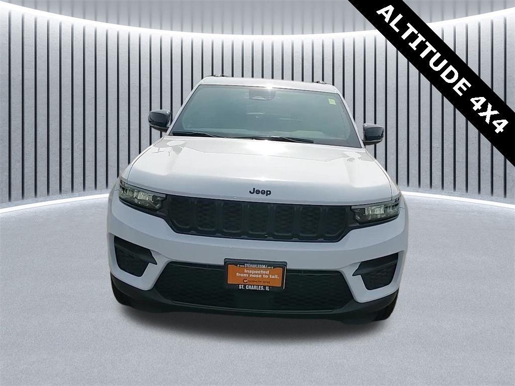 used 2022 Jeep Grand Cherokee car, priced at $32,299