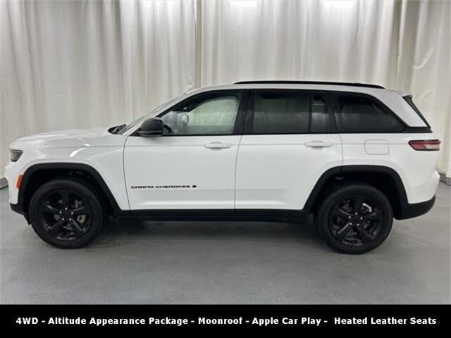 used 2022 Jeep Grand Cherokee car, priced at $33,843