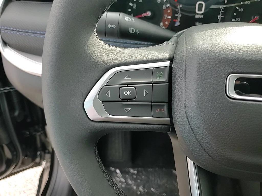 new 2026 Jeep Compass car, priced at $30,526