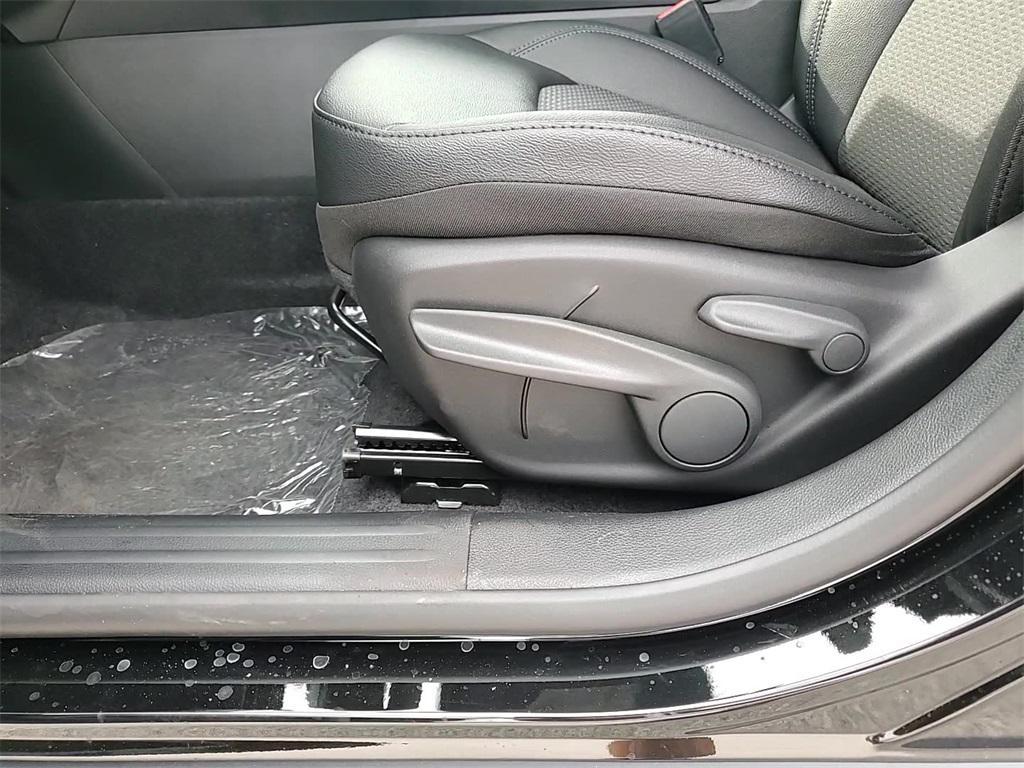 new 2026 Jeep Compass car, priced at $30,526