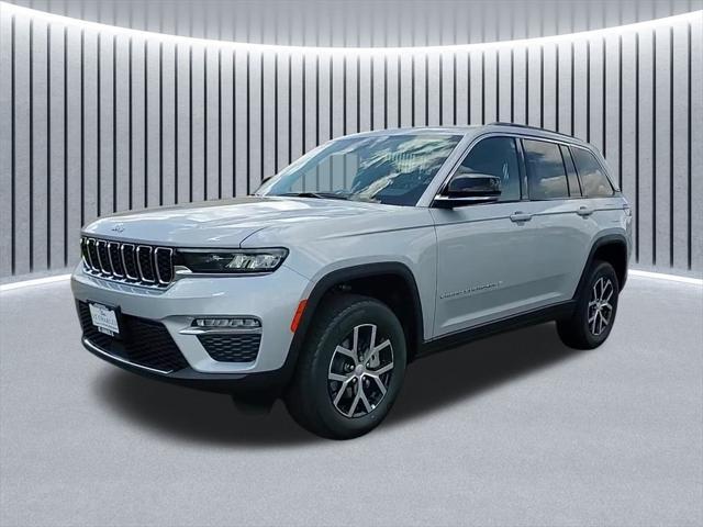 new 2025 Jeep Grand Cherokee car, priced at $42,510