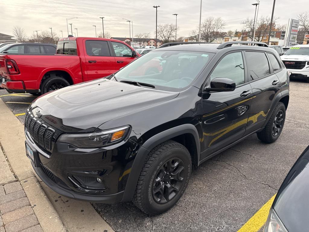 used 2022 Jeep Cherokee car, priced at $24,395