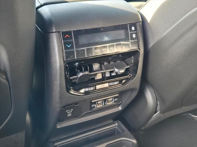 new 2025 Jeep Grand Cherokee L car, priced at $43,015
