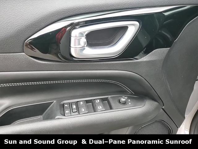 used 2022 Jeep Compass car, priced at $24,995