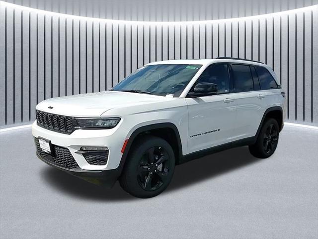 new 2025 Jeep Grand Cherokee car, priced at $49,340