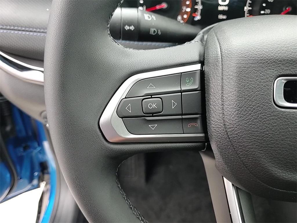 new 2026 Jeep Compass car, priced at $30,526