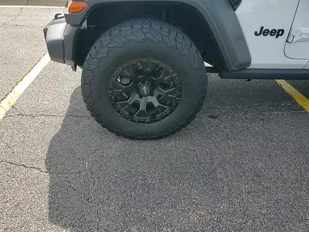 used 2021 Jeep Wrangler Unlimited car, priced at $34,869