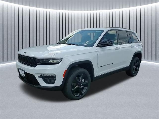 new 2025 Jeep Grand Cherokee car, priced at $49,340