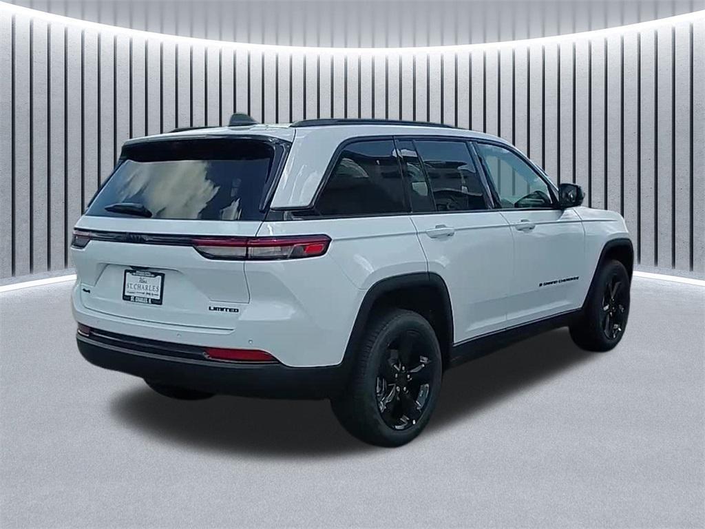 new 2025 Jeep Grand Cherokee car, priced at $50,590