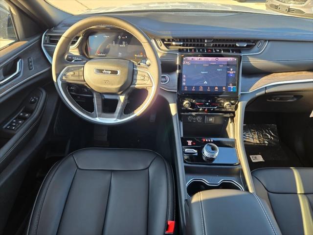 new 2025 Jeep Grand Cherokee L car, priced at $46,160