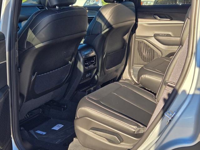 new 2025 Jeep Grand Cherokee L car, priced at $46,160