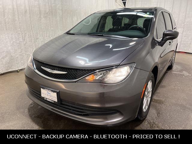 used 2017 Chrysler Pacifica car, priced at $12,481