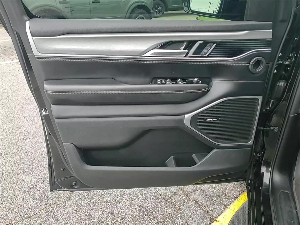 used 2022 Jeep Wagoneer car, priced at $48,752