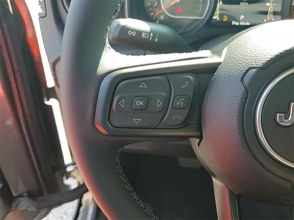 new 2025 Jeep Gladiator car, priced at $54,045